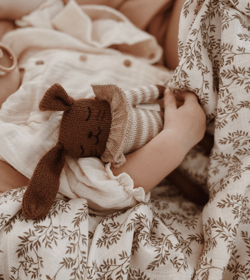 Muslin swaddle blanket 紗巾 | bay leaves